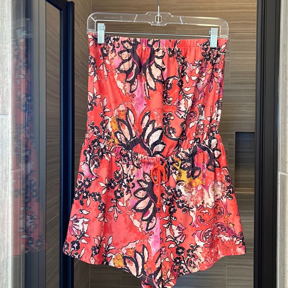 Super Cute!! Mossimo outfit- one piece shorts and sleeveless